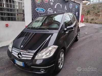 Usata Mercedes A180 109 CV (80 kW) 2010 Nero Berlina