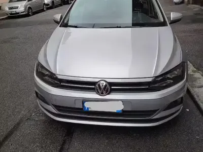 Usata VW Polo Comfortline 80 CV (58 kW) 2019 Grigio Utilitaria