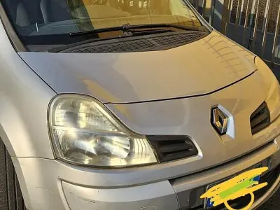 Usata Renault Modus 68 CV (50 kW) 2009 Grigio Monovolume