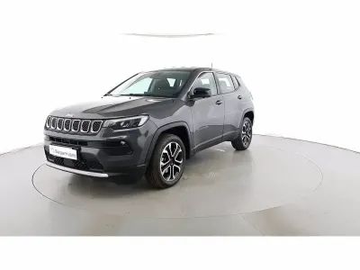 Usata Jeep Compass Altitude 131 CV (96 kW) 2024 Grigio SUV
