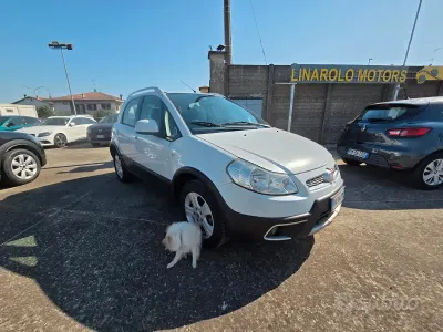 Usata Fiat Sedici Dynamic 135 CV (99 kW) 2009 Bianco SUV