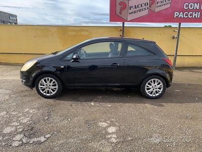 Occasion Opel Corsa 75 ch (55 kW) 2009 Noir Citadine