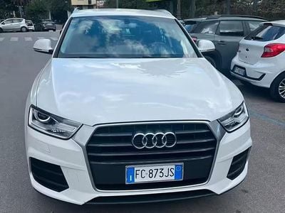 Usata Audi Q3 Business 150 CV (110 kW) 2016 Bianco SUV