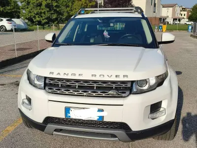 Usata Land Rover Range Rover evoque Dynamic 150 CV (110 kW) 2015 Bianco SUV