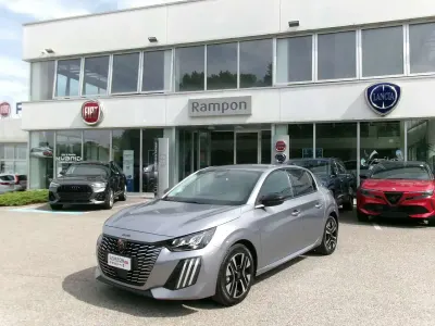 Usata Peugeot 208 Style 102 CV (75 kW) 2025 Grigio Utilitaria