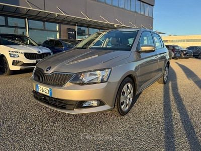 Usata Skoda Fabia Ambition 75 CV (55 kW) 2016 Gray Berlina