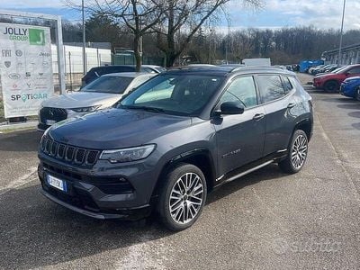 Usata Jeep Compass Summit 131 CV (96 kW) 2024 Grigio SUV