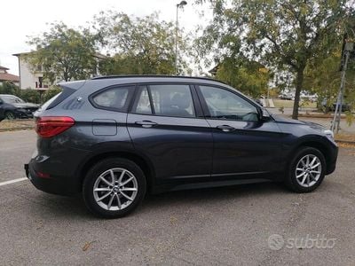 Usata BMW X1 116 CV (85 kW) 2020 Grigio SUV