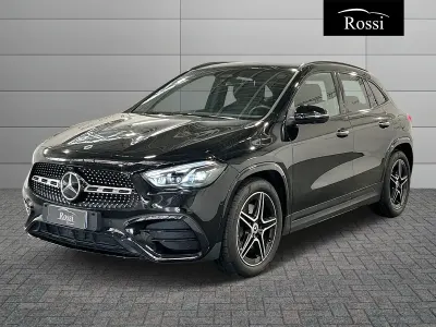 Usata Mercedes GLA200 Advanced Plus 150 CV (110 kW) 2025 Nero cosmo metallizzato SUV