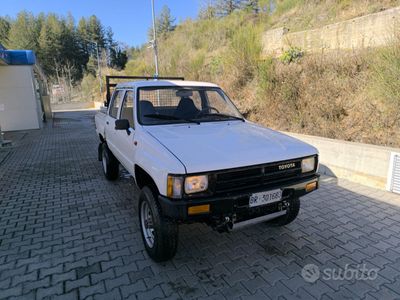 usata Toyota HiLux Ln65 1988