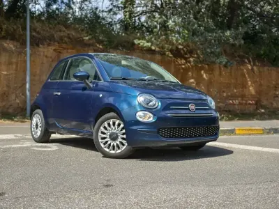 Usata Fiat 500 Lounge 70 CV (51 kW) 2020 Blu