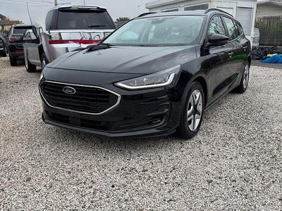 Usata Ford Focus 120 CV (88 kW) 2022 Nero Station wagon