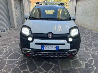 Usata Fiat Panda Cross Cross 86 CV (63 kW) 2021 Utilitaria