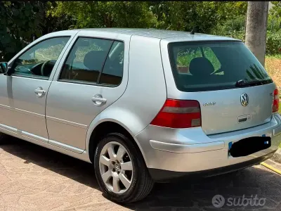 Usata VW Golf IV 101 CV (74 kW) 2003 Grigio Berlina