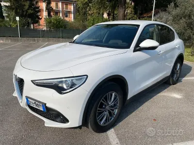 Usata Alfa Romeo Stelvio 190 CV (139 kW) 2020 Bianco SUV