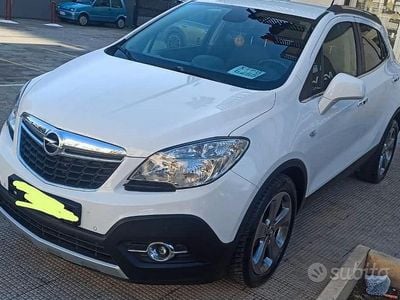 Usata Opel Mokka Cosmo 131 CV (96 kW) 2014 Bianco SUV