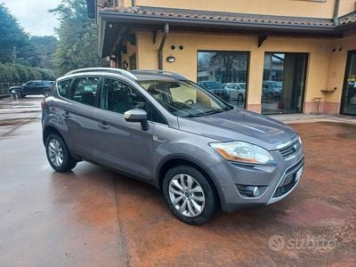 Begagnad Ford Kuga Titanium 163 HK (119 kW) 2012 Grå SUV