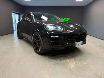 Usata Porsche Cayenne Coupe 305 CV (224 kW) 2024 Nero Coupé