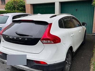 Usata Volvo V40 CC 120 CV (88 kW) 2019 Bianco Station wagon