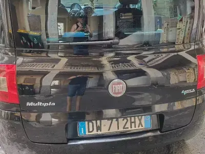 Usata Fiat Multipla 103 CV (75 kW) 2009 Nero Monovolume