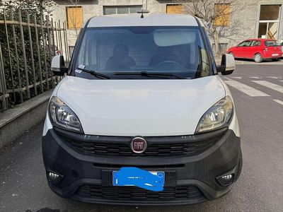 Usata Fiat Doblò 163 CV (119 kW) 2018 Bianco Monovolume