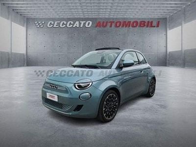 Usata Fiat 500e Icon 86 kW (118 CV) 2021 Blu Cabrio