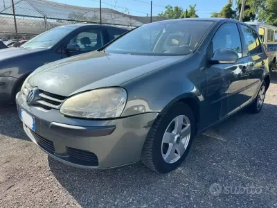 Usata VW Golf IV Comfortline 105 CV (77 kW) 2006 Grigio Berlina