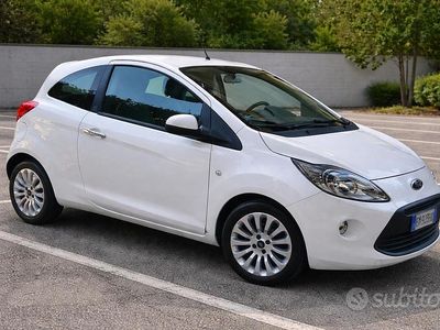 Usata Ford Ka Titanium 69 CV (50 kW) 2012 Bianco Utilitaria