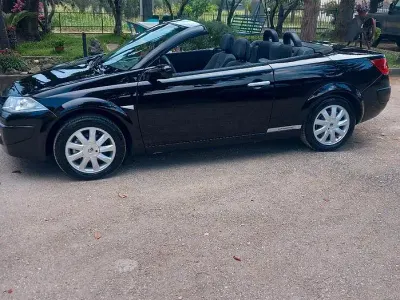 Usata Renault Mégane Cabriolet 130 CV (95 kW) 2007 Nero Cabrio