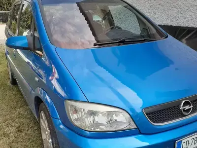 Usata Opel Zafira OPC 200 CV (147 kW) 2003 Blu Monovolume