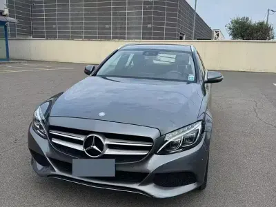 Usata Mercedes C200 136 CV (100 kW) 2017 Grigio Station wagon