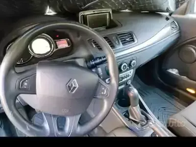 Usata Renault Mégane 90 CV (66 kW) 2012 Berlina