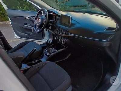 Usata Fiat Tipo Lounge 120 CV (88 kW) 2020 Bianco Station wagon