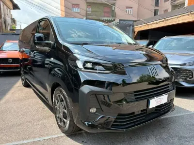 Usata Fiat Ulysse 130 kW (177 CV) 2025 Nero Monovolume
