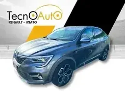 Usata Renault Arkana Intens 145 CV (106 kW) 2022 Grigio grafite SUV