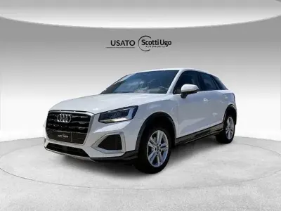 Usata Audi Q2 Business 110 CV (80 kW) 2023 Bianco SUV
