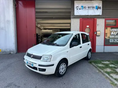 Usata Fiat Panda Dynamic 75 CV (55 kW) 2011 Bianco Utilitaria