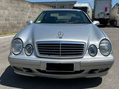 Usata Mercedes CLK200 Elegance 192 CV (141 kW) 2000 Grigio Coupé