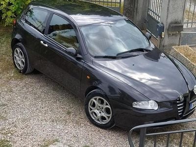 Usata Alfa Romeo 2000 150 CV (110 kW) 2002 Nero Berlina