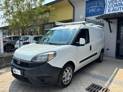 Usata Fiat Doblò 120 CV (88 kW) 2015 Bianco Monovolume