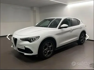 Usata Alfa Romeo Stelvio 179 CV (131 kW) 2018 Bianco SUV