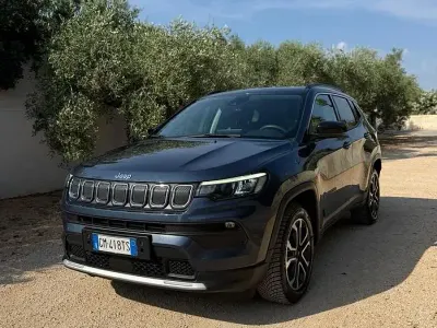 Usata Jeep Compass Limited 131 CV (96 kW) 2023 Grigio SUV