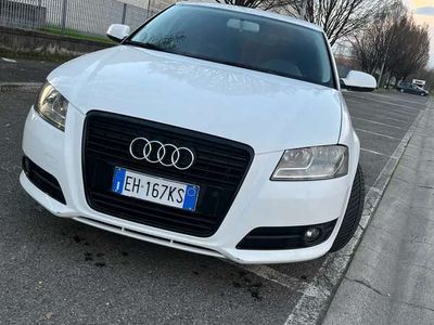 usata Audi A3 Sportback 1.6 tdi Attraction s-tronic