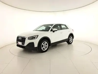 Usata Audi Q2 Comfort 150 CV (110 kW) 2021 Bianco ibis SUV
