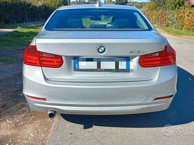 Usata BMW 318 2015 Grigio Berlina