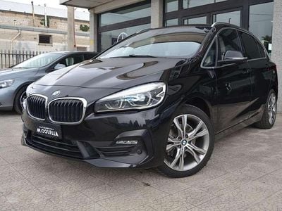 Usata BMW 218 Active Tourer Luxury Line 150 CV (110 kW) 2018 Nero Monovolume
