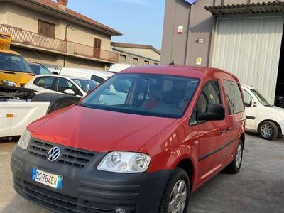 usata VW Caddy METANO BENZINA/2.0