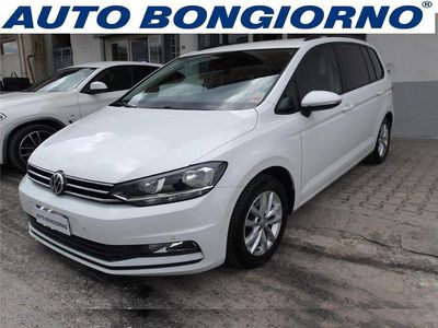 Usata VW Touran Business 110 CV (80 kW) 2016 Blu Monovolume