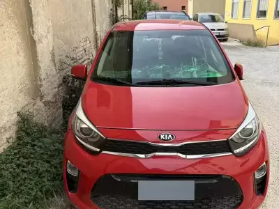 Usata Kia Picanto 67 CV (49 kW) 2017 Rosso Utilitaria