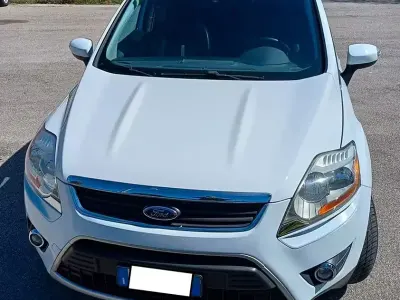 Usata Ford Kuga Titanium 136 CV (100 kW) 2009 Bianco SUV